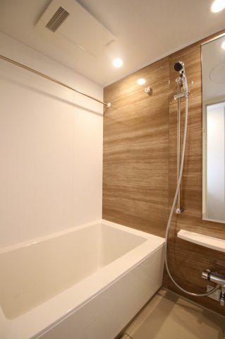 バス・シャワールーム　日々の暮らしに欠かせないお風呂です