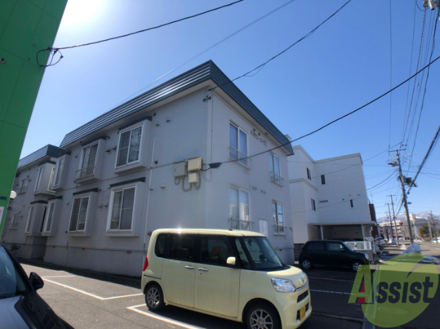 建物外観　札幌市北区北２１条西「ルミエール２１」