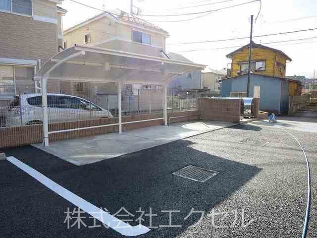 その他共有部分　屋根付きの駐輪場です。