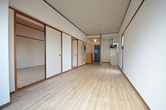 居室・リビング　別号室の写真です