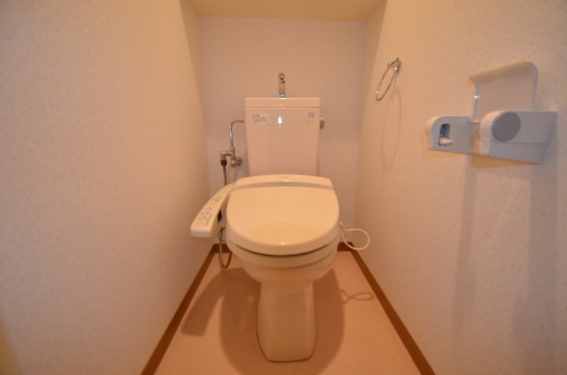 トイレ　トイレ