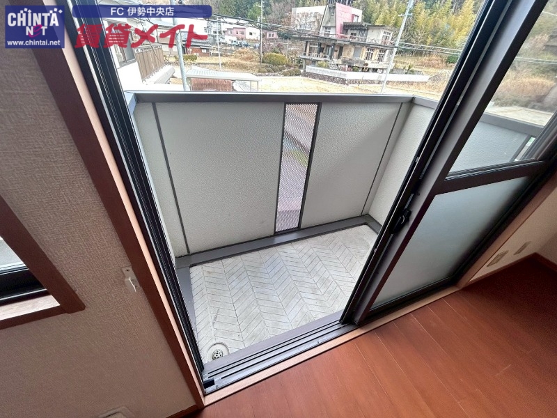 バルコニー　同型反転参考写真