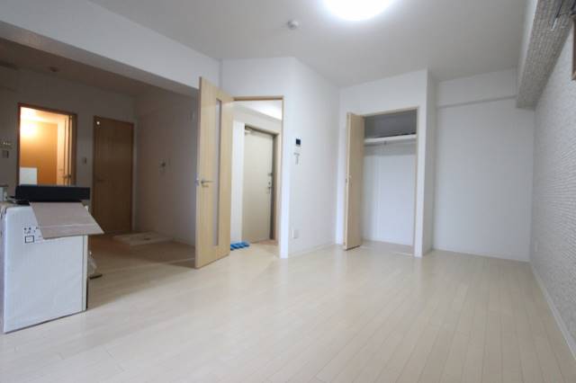 居室・リビング　広々リビング