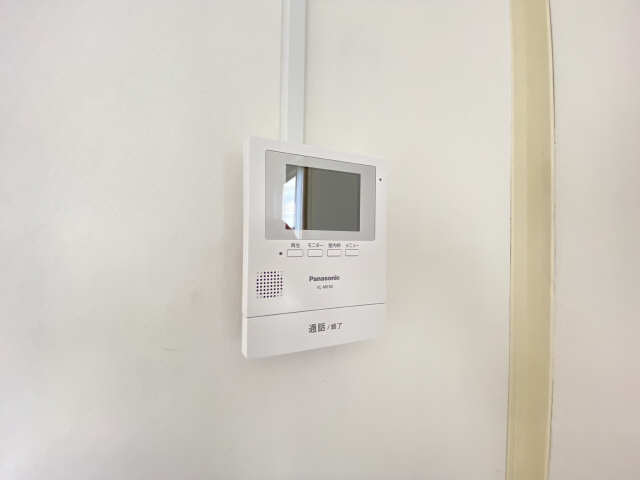 セキュリティ　モニター付きインターホン