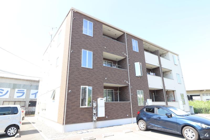 建物外観　シュトラール ドリット　建物外観