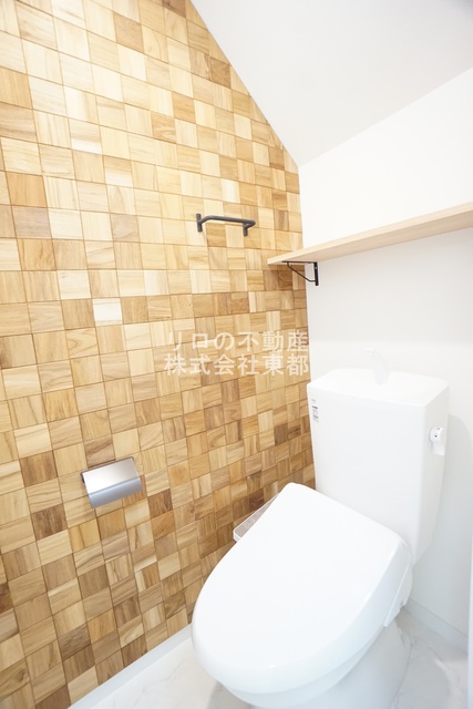 トイレ　洗浄便座付です！