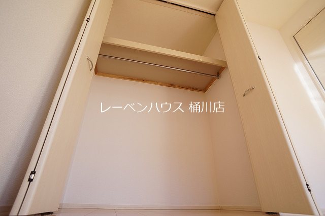 収納　レーベンハウス桶川店へ　048-787-5511