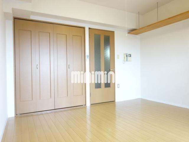 居室・リビング　９．１帖の洋間