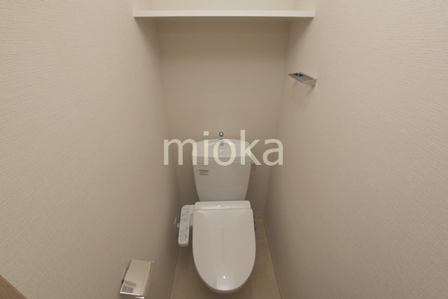 トイレ　※同じシリーズマンションの撮影となります、実際とは異なること