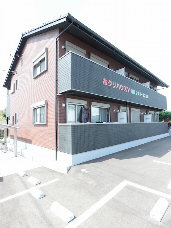 建物外観　古賀市・新宮町・福津市でお部屋を探される際は、トーマスリビン