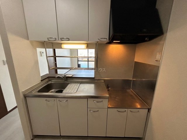 キッチン　別部屋写真使用