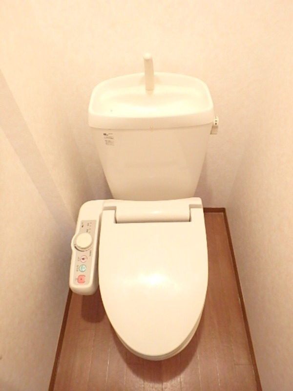 トイレ　図面と現状に相違がある場合には現状を優先