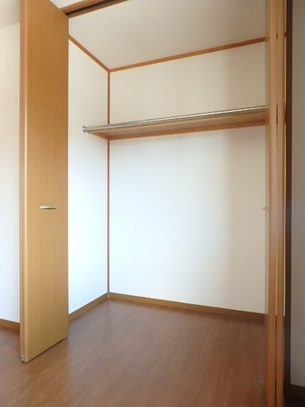 収納　図面と現状に相違がある場合には現状を優先