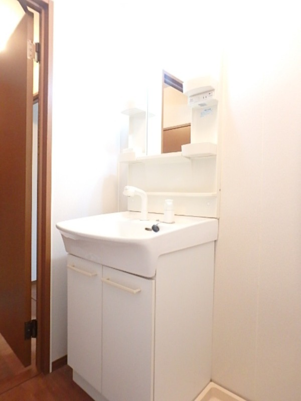 洗面設備　図面と現状に相違がある場合には現状を優先