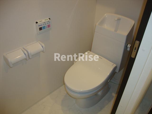 トイレ　シャワー付トイレ