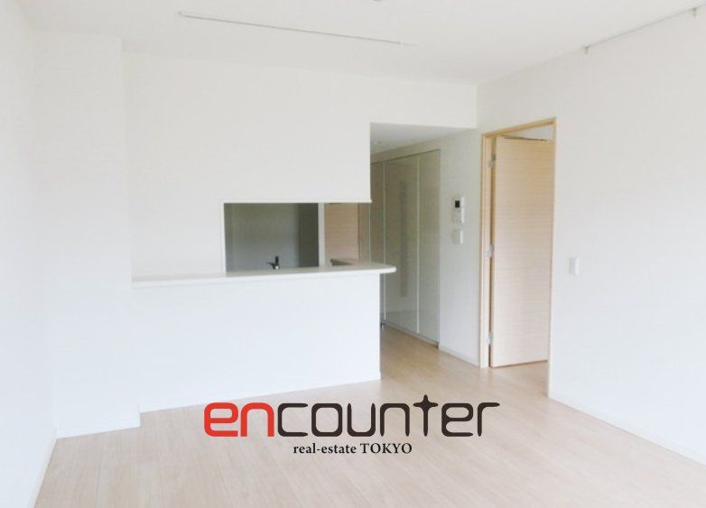 居室・リビング　※同マンション別室参考写真