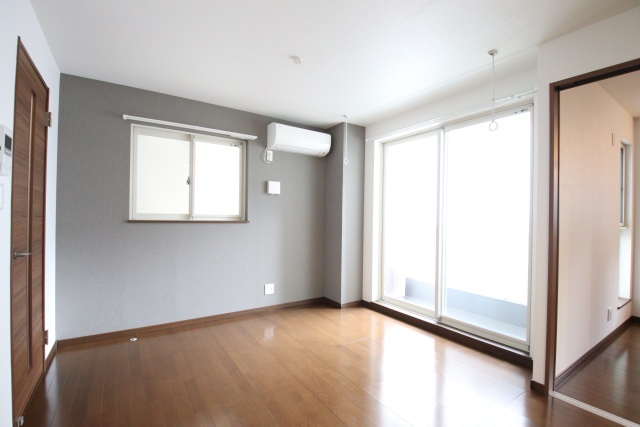 居室・リビング　※別室の参考写真の為、現況優先です。