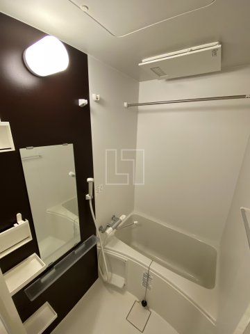 バス・シャワールーム　セレニテ心斎橋グランデ　バスルーム