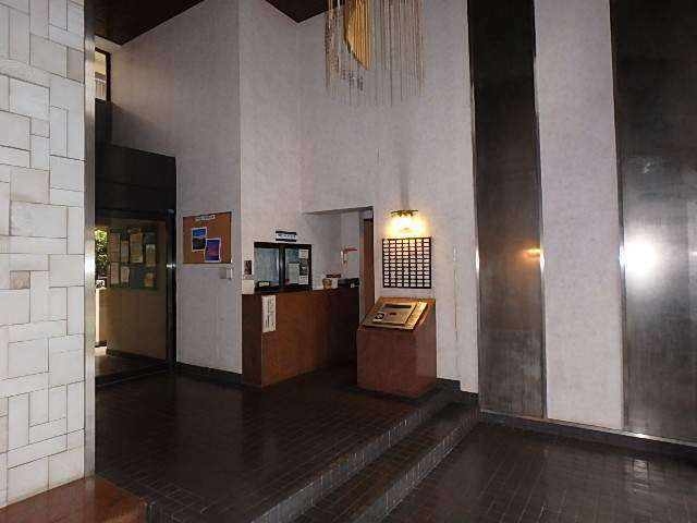 ＪＲ総武線 西荻窪駅 徒歩6分 4階建 築43年の外観写真