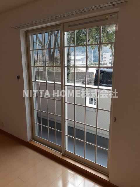 バルコニー　南西向きのバルコニーです♪