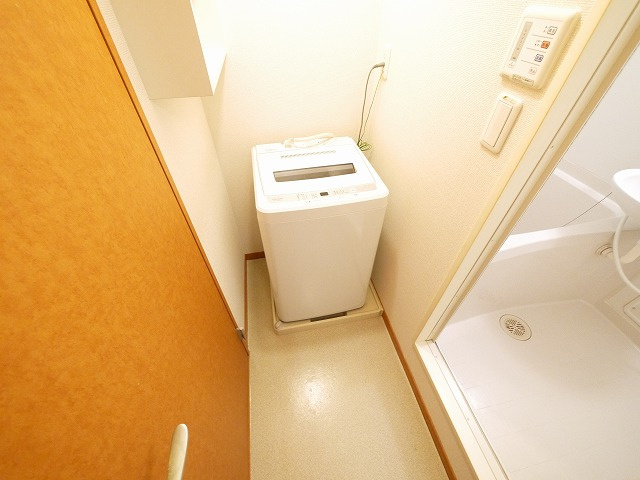 その他設備　洗濯機です