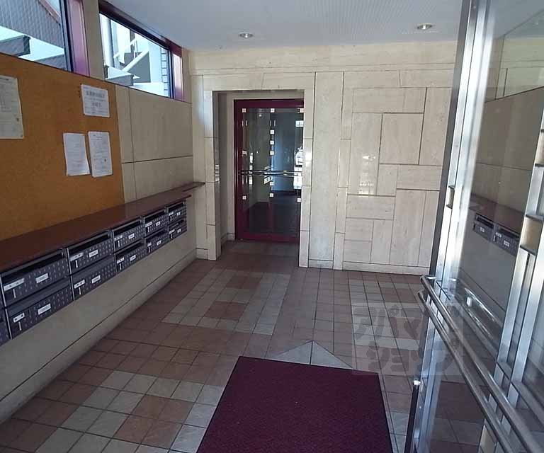 エントランス　エントランス