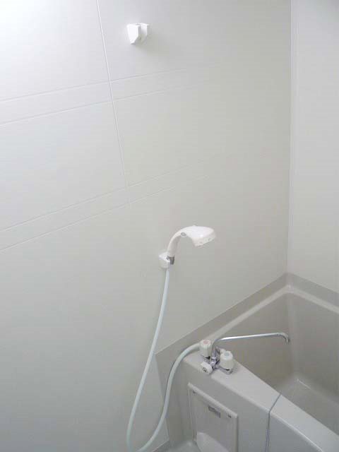 バス・シャワールーム　(同マンション別タイプ)