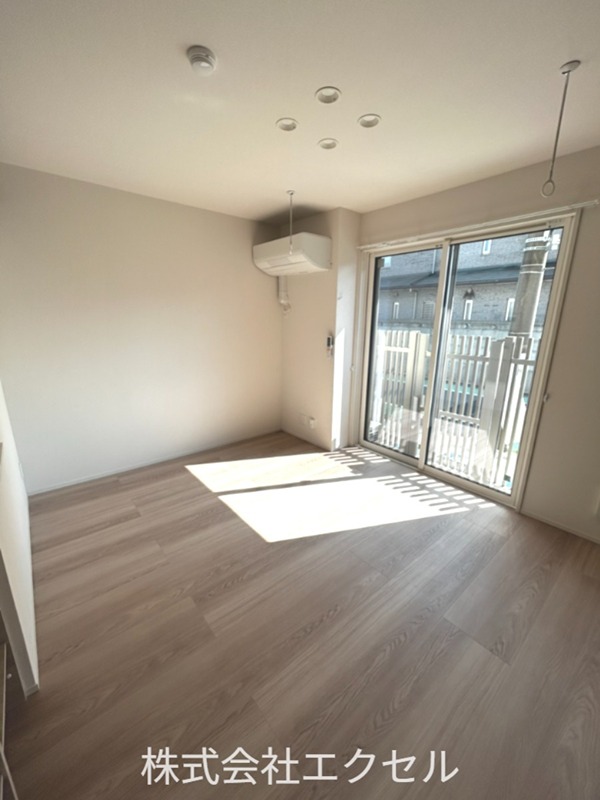 居室・リビング　同型施工イメージです。