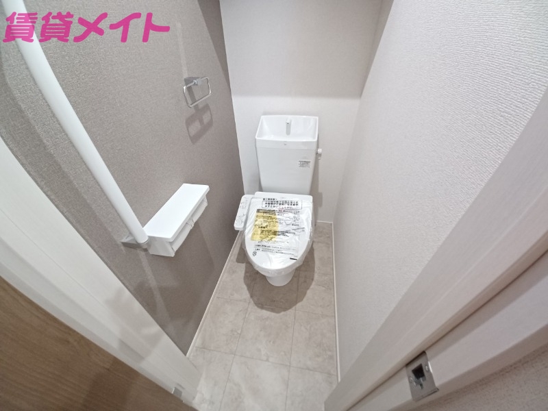 トイレ　同型タイプ画像