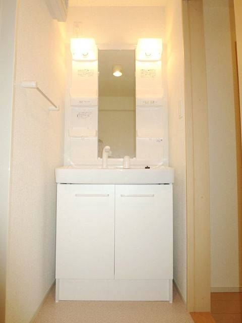 洗面設備　★お部屋探しはタウンハウジング稲田堤店まで★