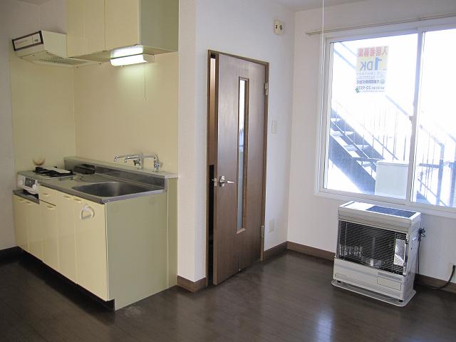 居室・リビング　居間