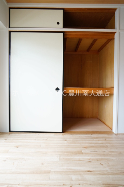 収納　同型別部屋写真