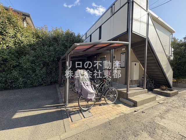 その他共有部分　雨の日でも安心☆屋根付の駐輪場です☆