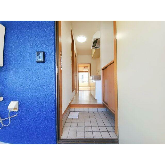 玄関　落ち着いた玄関です