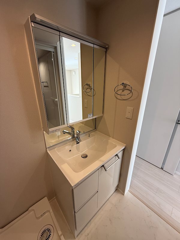 洗面設備　☆嬉しい独立洗面台☆