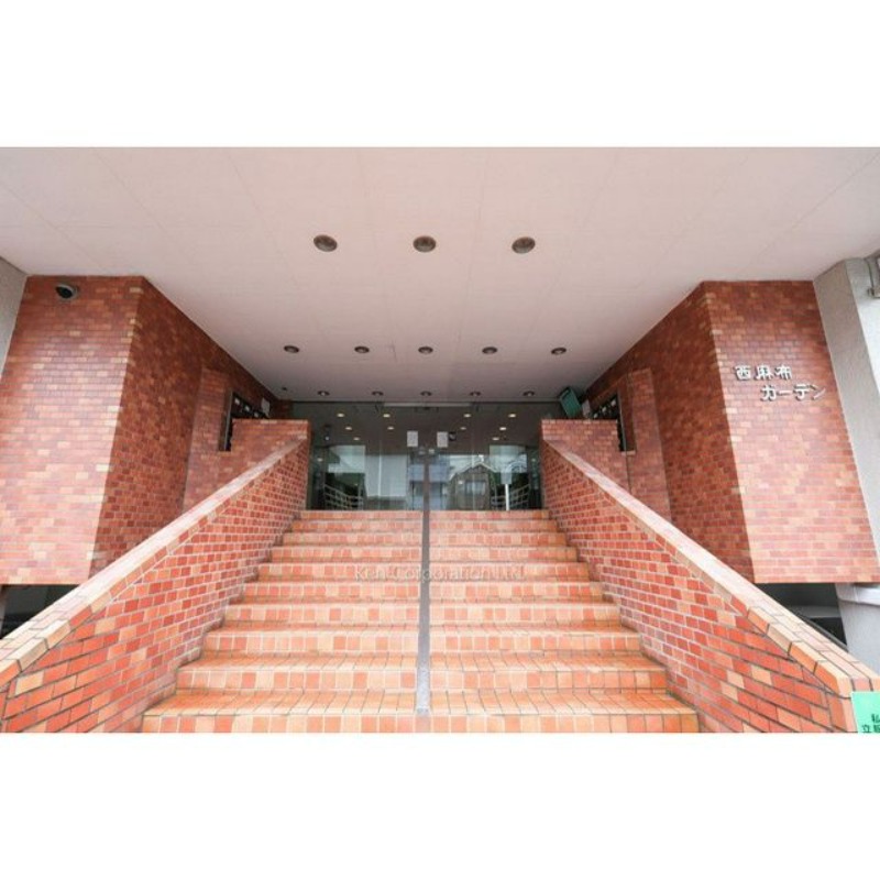 エントランス　西麻布ガーデン