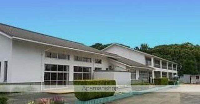 幼稚園・保育園　藍住西幼稚園（幼稚園・保育園）まで575m