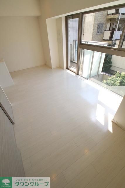 居室・リビング　★タウンハウジング目黒店取り扱い★