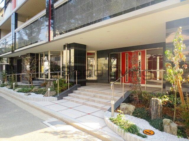 エントランス　エントランス