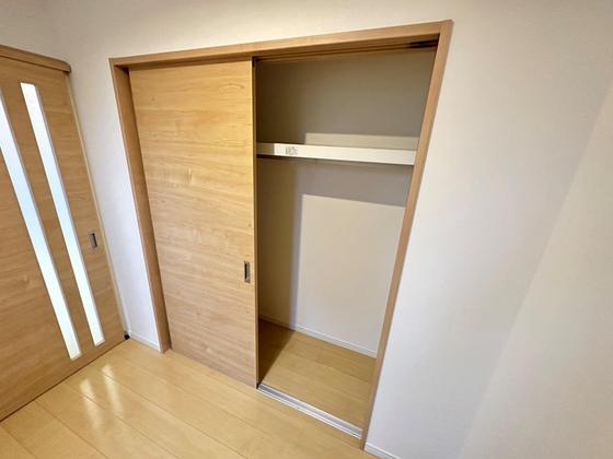 収納　※別部屋の写真です