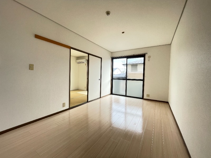 居室・リビング　別部屋写真