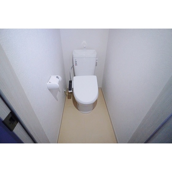 トイレ　温水洗浄便座