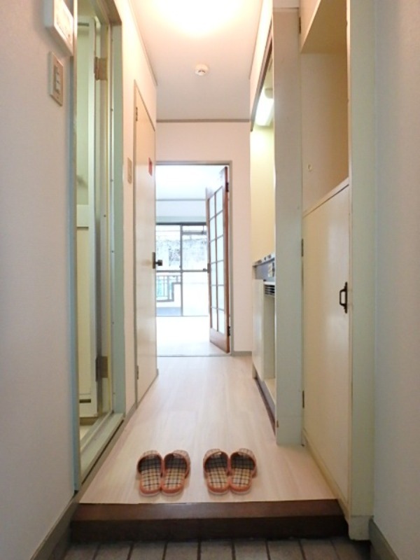 玄関　図面と現状に相違がある場合には現状を優先