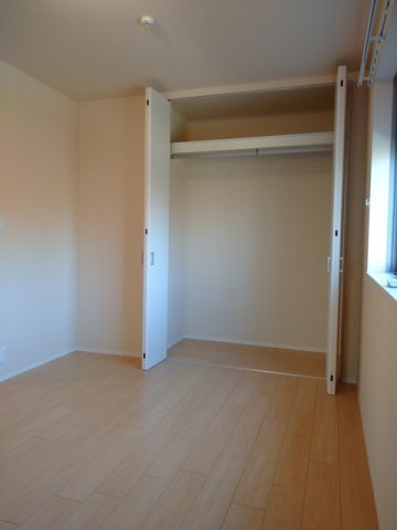 収納　※別号室の写真になります。