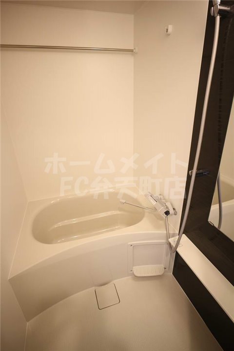 バス・シャワールーム　お風呂です