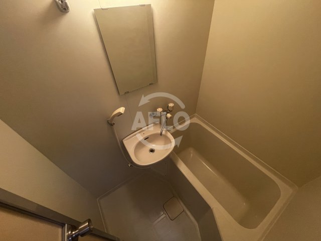 バス・シャワールーム　DO九条I　浴室