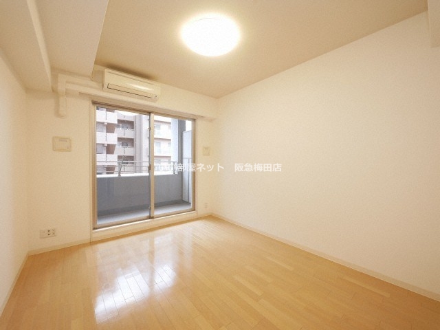 居室・リビング　同仕様写真となります。