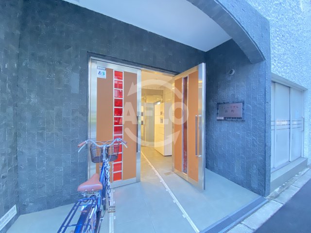 エントランス　インペリアル新町　エントランス