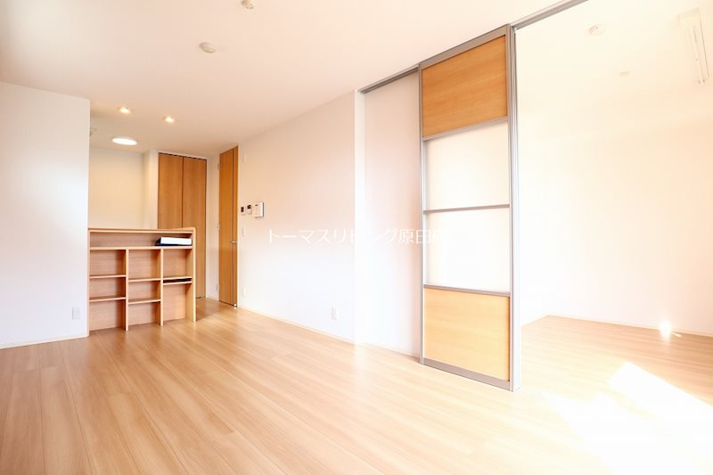 居室・リビング　105号室写真