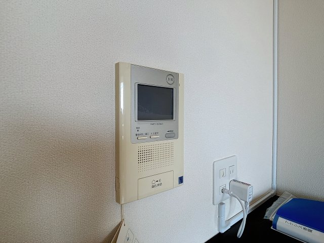 セキュリティ　掲載写真は同型モデルを掲載しており実際のお部屋と仕様等が異な